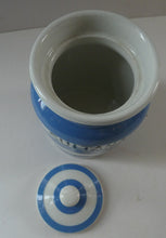 Load image into Gallery viewer, Vintage 1930s TG Green CORNISHWARE Storage Jar. Marked SULTANAS 5 inche
