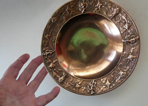 1850s Antique Cast Copper ART UNION Tazza featuring Rims Decorations with Putti Frolicking in Scrolling Foliage