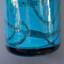 Load image into Gallery viewer, Vintage 1970s MDINA Maltese Glass "Ming Pattern" Slim Bottle Vase. Height 8 3/4 inches

