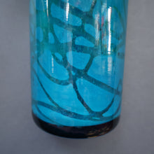 Load image into Gallery viewer, Vintage 1970s MDINA Maltese Glass "Ming Pattern" Slim Bottle Vase. Height 8 3/4 inches
