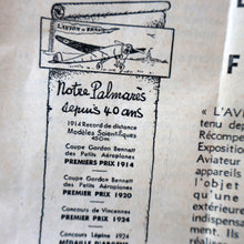 Load image into Gallery viewer, Highly Collectable: 1960 Gilder Model Entitled &quot;L&#39;avion De France&quot;.  Le Racer Model. Orange Colour
