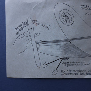 Highly Collectable: 1960 Gilder Model Entitled "L'avion De France".  Le Racer Model. Orange Colour