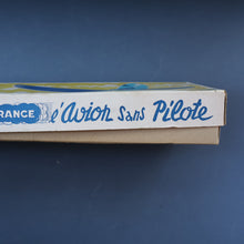 Load image into Gallery viewer, Highly Collectable: 1960 Gilder Model Entitled &quot;L&#39;avion De France&quot;.  Le Racer Model. Orange Colour
