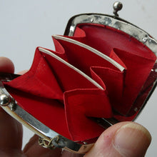 Load image into Gallery viewer, 1930s / 1940s EGYPTIAN Holiday Souvenir. from Alexandria. Mother of Pearl Coin Purse
