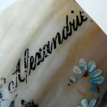 Load image into Gallery viewer, 1930s / 1940s EGYPTIAN Holiday Souvenir. from Alexandria. Mother of Pearl Coin Purse
