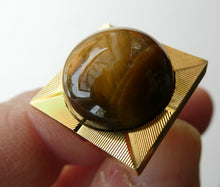 Load image into Gallery viewer, 1960s 1970s Brutalist Gold Tone Cufflinks with Tigers Eye Inclusion
