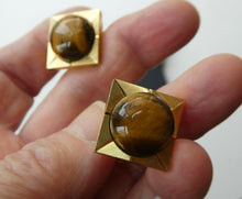 Load image into Gallery viewer, 1960s 1970s Brutalist Gold Tone Cufflinks with Tigers Eye Inclusion
