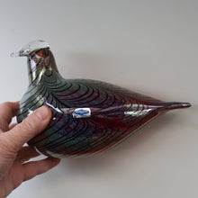 Load image into Gallery viewer, Large Vintage 1980s Finnish Glass Pheasant Bird. Nuutajarvi Sticker. Oiva Toikka Design
