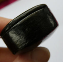 Load image into Gallery viewer, ANTIQUE Snuff Box. Georgian Papier Mache Box with Take a Pinch Mott
