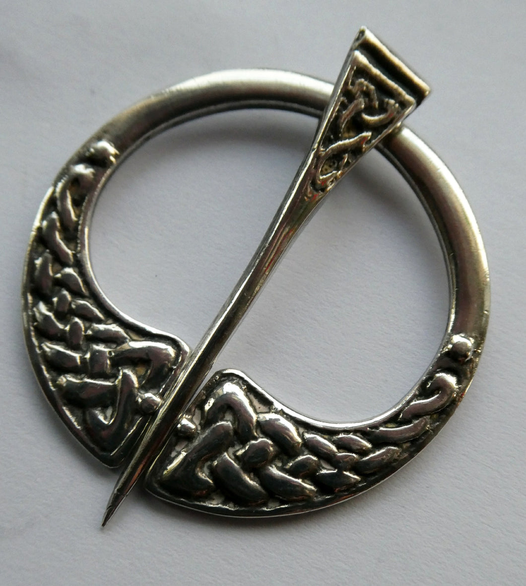Vintage Scottish Silver Penannualr Brooch Celtic Knotwork Design