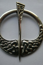 Load image into Gallery viewer, Vintage Scottish Silver Penannualr Brooch Celtic Knotwork Design
