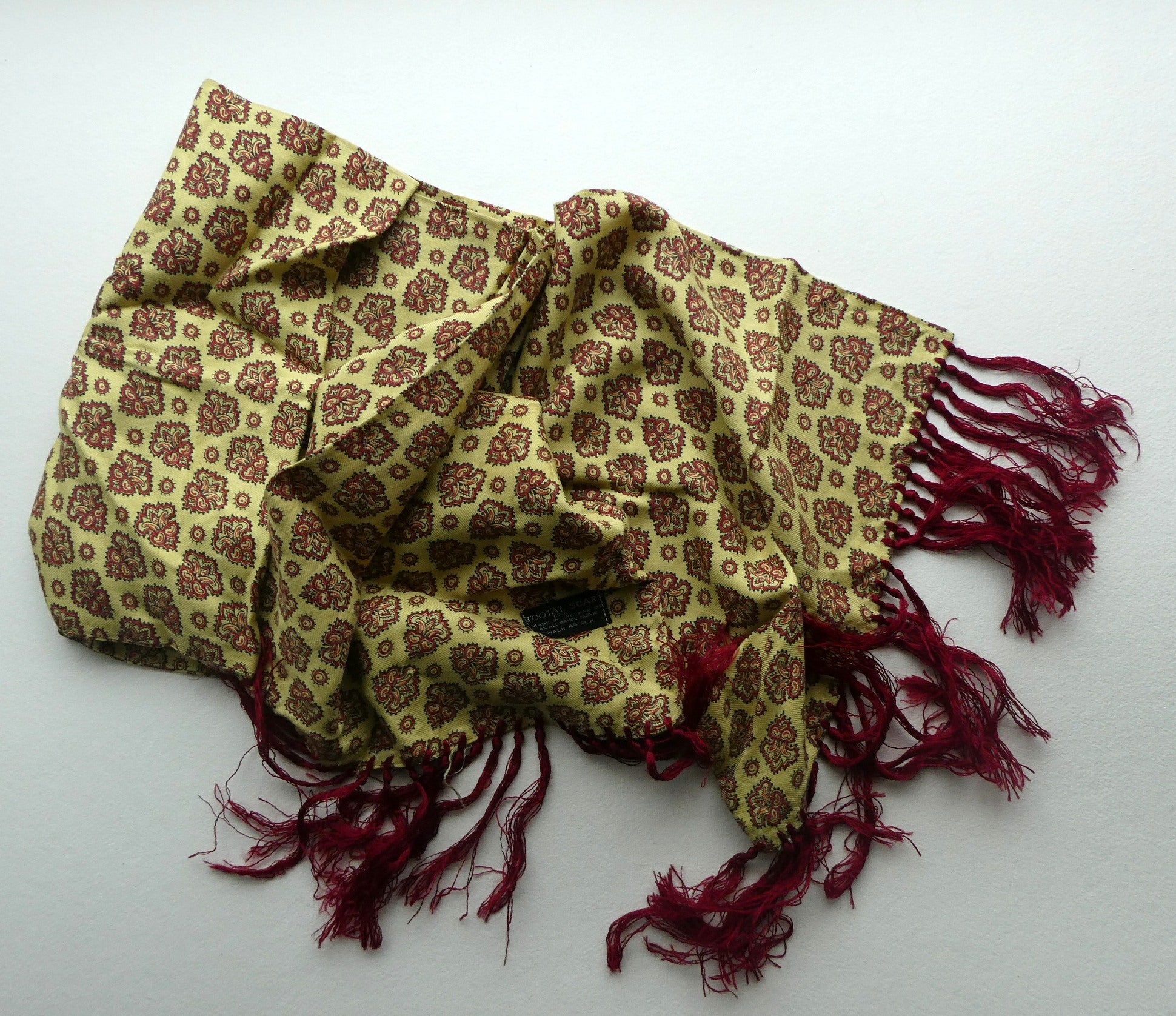Vintage 1960s TOOTAL Scarf. Excellent Condtion (A) – Iconic