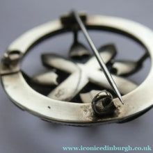 Load image into Gallery viewer, LARGE Antique SCOTTISH VICTORIAN SILVER &amp; Agate Hardstone Brooch or Pin
