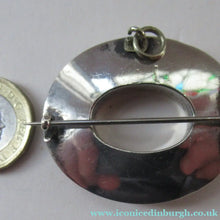 Load image into Gallery viewer, Antique Victorian Agate or Pebble Brooch Solid Silver 
