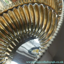 Load image into Gallery viewer, MAPPIN AND WEBB Silver Creamer and Sugar Bowl. Hallmarked Sheffield 1900. FITTED CASE
