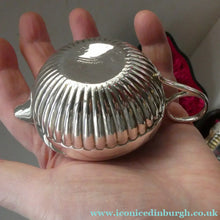 Load image into Gallery viewer, MAPPIN AND WEBB Silver Creamer and Sugar Bowl. Hallmarked Sheffield 1900. FITTED CASE
