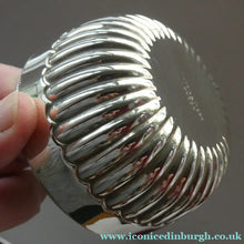 Load image into Gallery viewer, MAPPIN AND WEBB Silver Creamer and Sugar Bowl. Hallmarked Sheffield 1900. FITTED CASE
