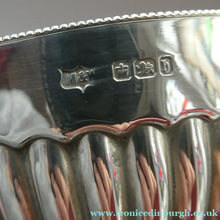 Load image into Gallery viewer, MAPPIN AND WEBB Silver Creamer and Sugar Bowl. Hallmarked Sheffield 1900. FITTED CASE
