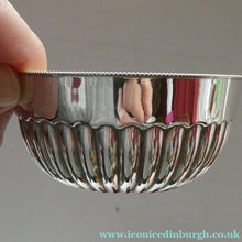 Load image into Gallery viewer, MAPPIN AND WEBB Silver Creamer and Sugar Bowl. Hallmarked Sheffield 1900. FITTED CASE
