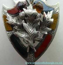 Load image into Gallery viewer, Antique 1901 SILVER BROOCH. Large Shield Brooch with Agates and Overlaid Silver Thistle. Adie Lovekin Ltd
