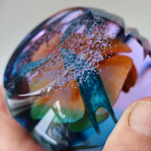 Load image into Gallery viewer, Rare 1995 AMORE Limited Edition (18 / 50) CAITHNESS Paperweight by Colin Terris
