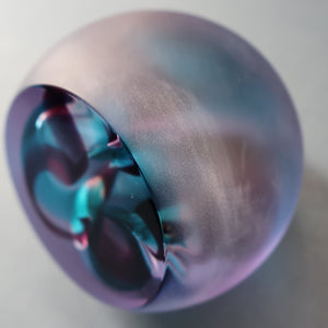 Fabulous LIMITED EDITION Scottish Caithness Glass Paperweight: ALTERNATION by Alastair MacIntosh; 2000
