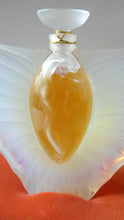 Load image into Gallery viewer, Lalique Parfum, Flacon Collection, Limited Edition &#39;Sylphide&#39; (2000) Perfume, 40ml bottle with nude

