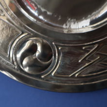 Load image into Gallery viewer, Antique GLASGOW SCHOOL Arts and Crafts Brass Wall Charger with Celtic Knotwork Pattern.  Fine Antique Metalwork

