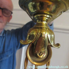 Load image into Gallery viewer, Art Nouveau Single Rise and Fall Light Fitting Vaseline Shade
