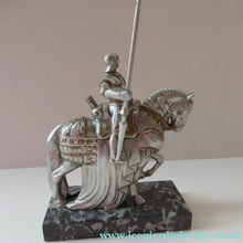 Load image into Gallery viewer, Cold Painted Table Top Match Striker Teutonic Knight
