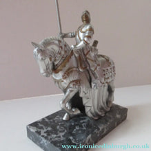 Load image into Gallery viewer, Cold Painted Table Top Match Striker Teutonic Knight
