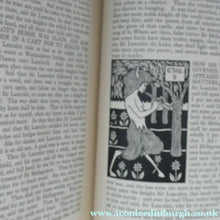 Load image into Gallery viewer, AUBREY BEARDSLEY: 1927 Rare Copy of the Morte d'Arthur. Lavishly Illustrated Volume (3rd Edition)
