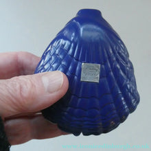 Load image into Gallery viewer, 1930s ART DECO Bourjois "Evening In Paris" Perfume Bottle in Bakelite Blue Clam Shell Box
