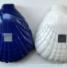 Load image into Gallery viewer, 1930s ART DECO Bourjois "Evening In Paris" Perfume Bottle in Bakelite Blue Clam Shell Box
