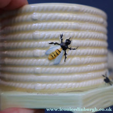 Load image into Gallery viewer, 1930s Art Deco CROWN DEVON Honey Pot in the Shape of a Round Beehive
