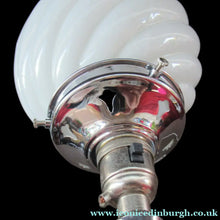Load image into Gallery viewer, 1930s Walther &amp; Sohne German Art Deco Frosted Glass Nude Table Lamp
