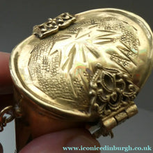 Load image into Gallery viewer, Collectable PAIR of Vintage 1930s Indian Brass and Copper Hanging Pillow Shape Purses
