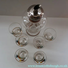 Load image into Gallery viewer, Vintage 1930s Glass Cockerel / Rooster Glass Decanter and 6 Matching Shot Glasses. Rare Cock Fighting Images
