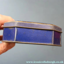 Load image into Gallery viewer, Original 1930s ROYAL FAMILY Sweets Tin with Image Taken from a Marcus Adams Photograph
