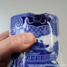 Load image into Gallery viewer, EXCELLENT. Vintage 1930s Shelley "Jamie Stuart " Scotch Whisky Liqueur Jug

