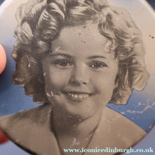 Load image into Gallery viewer, SCOTTISH HISTORY INTEREST. Rare 1950s Shirley Temple SAMPLE Biscuits Tin. Sunshine Biscuits, Glasgow
