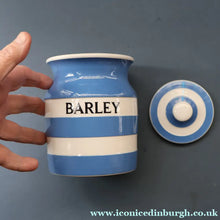 Load image into Gallery viewer, 1930s TG Green CORNISHWARE Lidded Storage Jar for BARLEY. 5 Inches in Height. Black Shield Mark
