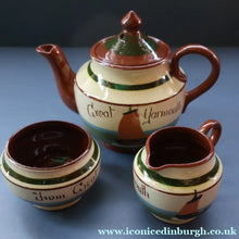 Load image into Gallery viewer, 1940s/ 1950s TORQUAY POTTERY (Longpark, Devon) Souvenir Motto Ware GREAT YARMOUTH
