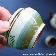 Load image into Gallery viewer, 1940s/ 1950s TORQUAY POTTERY (Longpark, Devon) Souvenir Motto Ware GREAT YARMOUTH
