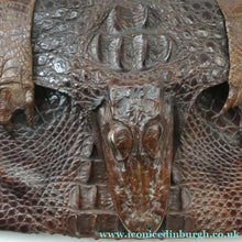 Load image into Gallery viewer, 1940s / 1950s Vintage Genuine Hornback Alligator Handbag with Head and Legs
