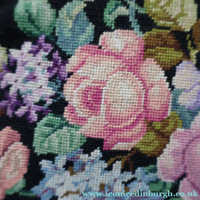 Load image into Gallery viewer, Larger Vintage 1940s British PETIT POINT Tapestry Handbag or Evening Bag with Pink Roses Design. Excellent Condition
