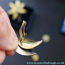 Load image into Gallery viewer, Vintage 1940s NORWEGIAN Silver Enamel LEAF Ear-Rings: LINDRUP &amp; EGNER
