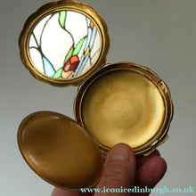 Load image into Gallery viewer, 1950s Iris POWDER COMPACT with Flowers and Mirror Finish Gold Tone Background
