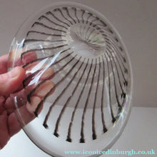 Load image into Gallery viewer, 1950s Vicke Lindstrand Kosta Glass Bowl
