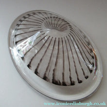 Load image into Gallery viewer, 1950s Vicke Lindstrand Kosta Glass Bowl
